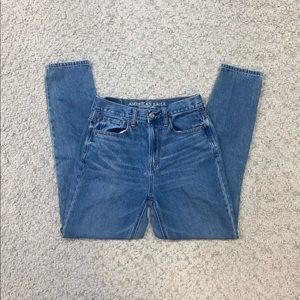 American Eagle Mom Jeans